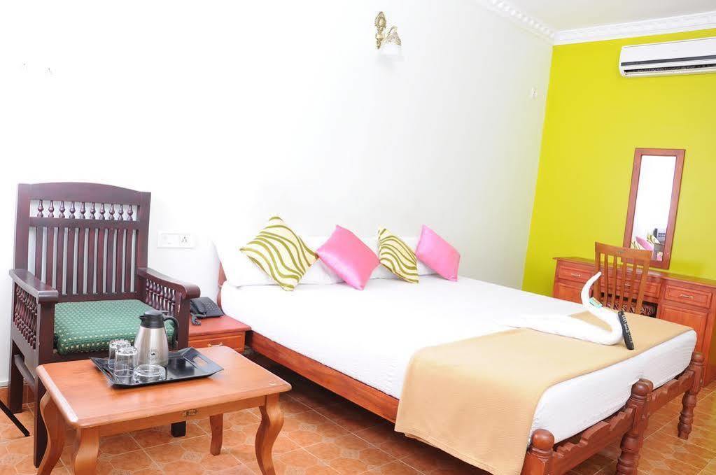 Bed and Breakfast Cosy Regency Alappuzha Zewnętrze zdjęcie